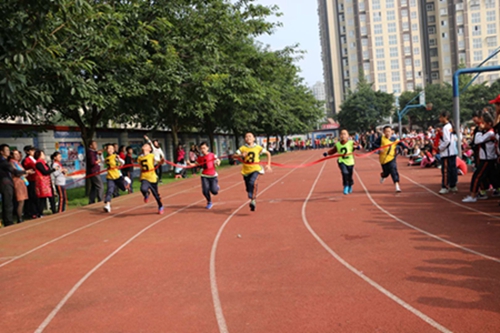 邛崃市羊安小学举行奔跑吧羊娃娃秋季运动会